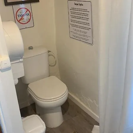 Casa Banderas Hostal